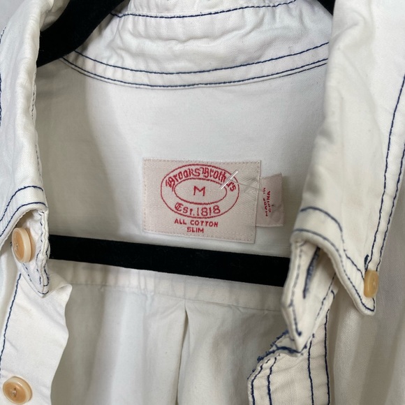Brooks Brothers Men’s Button Down White Shirt - Picture 2 of 3